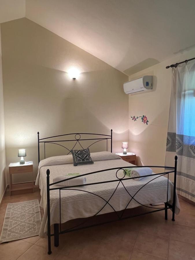 Agriturismo Su Barraccu Loceri エクステリア 写真